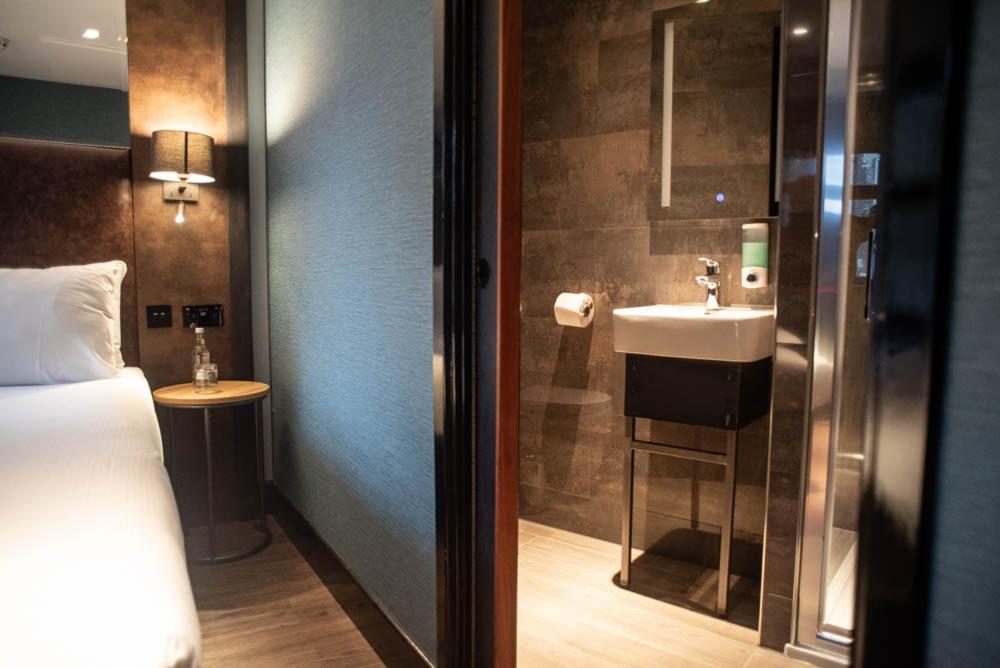 Camden Enterprise Hotel Londen Buitenkant foto